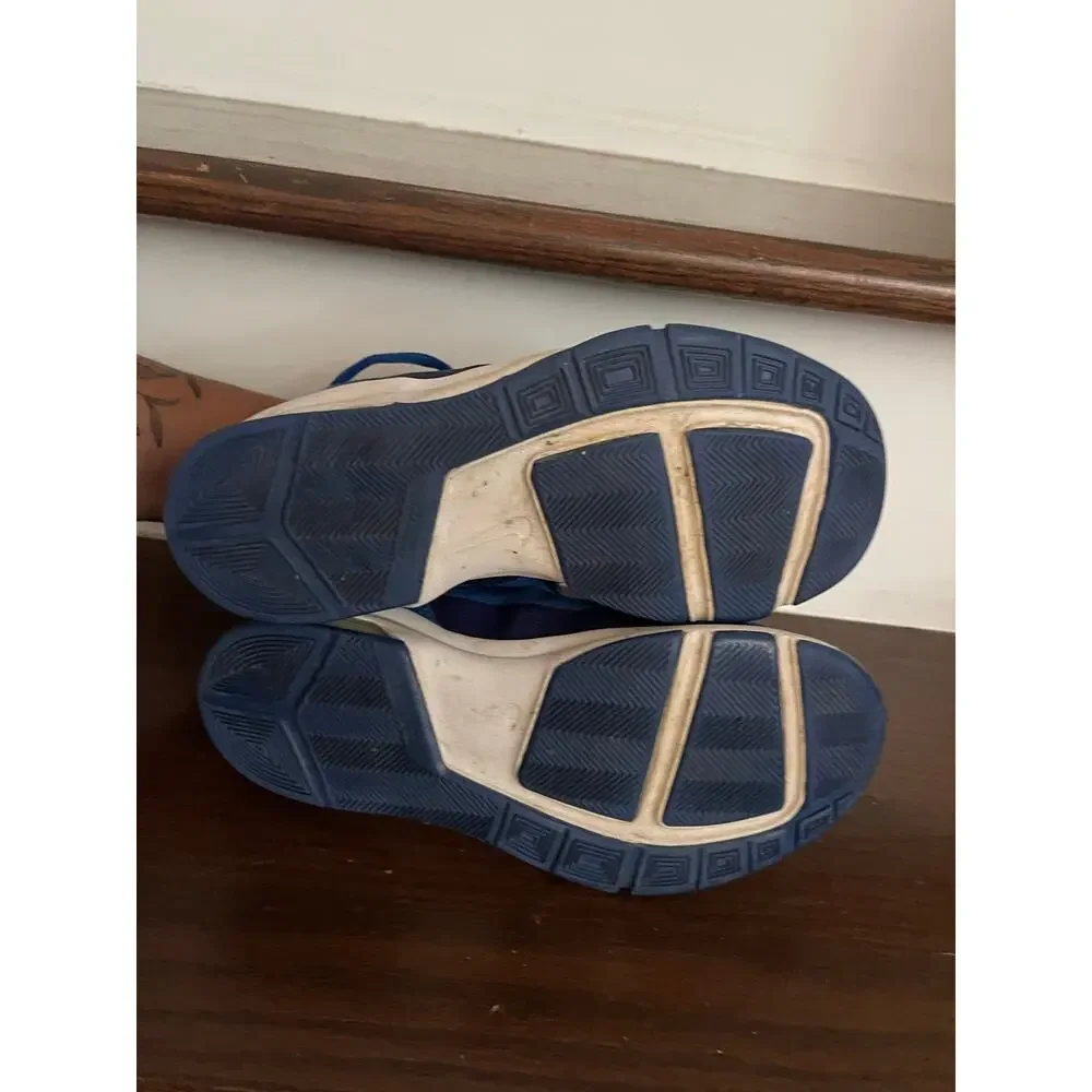 Nike Airmax Stutter step youth 3.5 blue basketball shoes